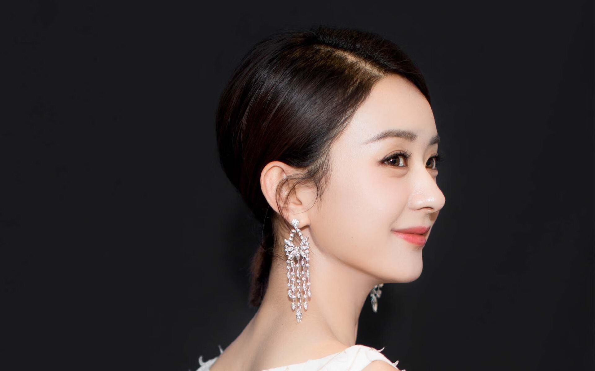 im体育app官网-年轻选手发力 美队阵容更立体，美队颜值巅峰