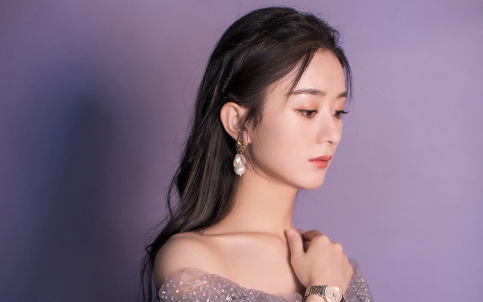 冬季滑雪项目进入暑期训练模式,冬季滑雪的好处是什么